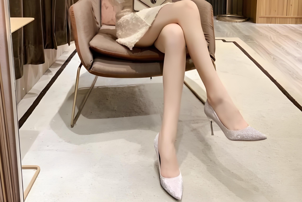 舔女生的脚也会让她爽吗？