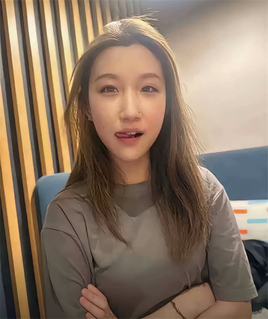 easy girl是什么意思 - 第2张