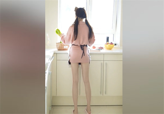 站着从后面是不是要紧一些 - 第1张