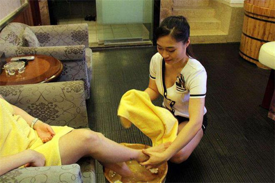 为什么男人都喜欢去足浴