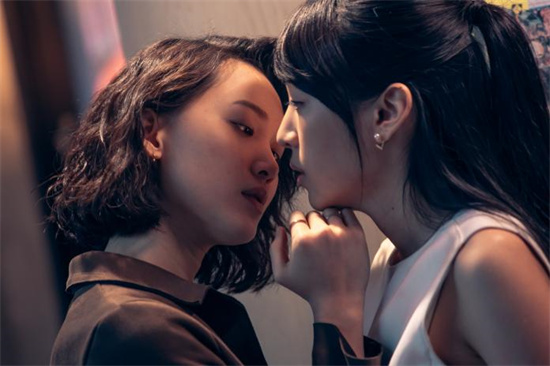 百合女女磨豆腐是什么感觉 - 第1张