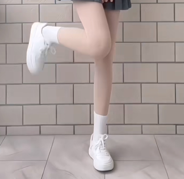 女生穿白袜为什么那么吸引人