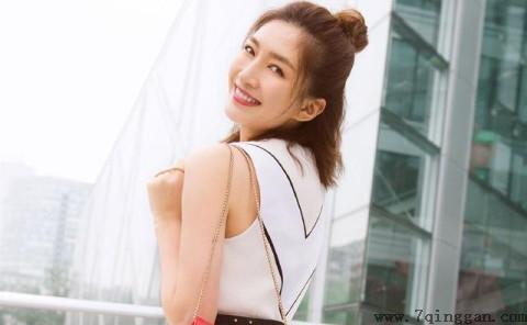 吵架怎么幽默的哄<a href=https://www.7qinggan.com/tags/nvpengyou.html target=_blank class=infotextkey>女朋友</a>