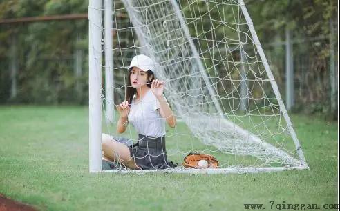 如何有效地劝解<a href=https://www.7qinggan.com/tags/nvpengyou.html target=_blank class=infotextkey>女朋友</a>的争吵？
