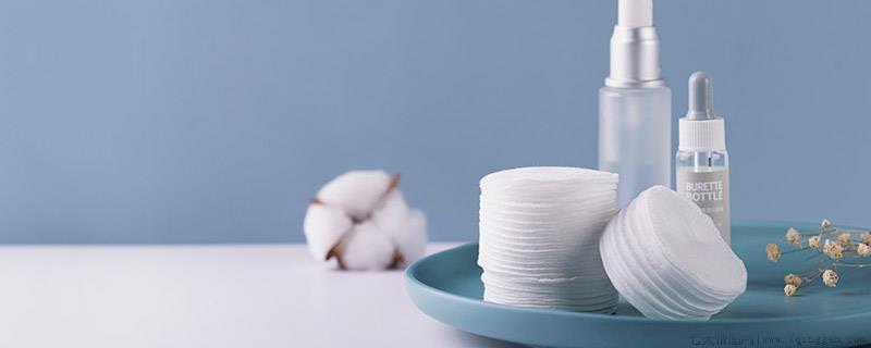 化淡妆用什么卸妆