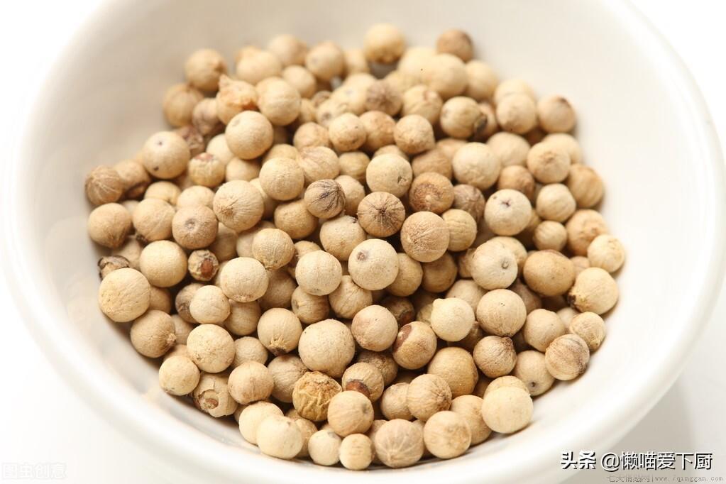 做汤是白胡椒还是黑胡椒好