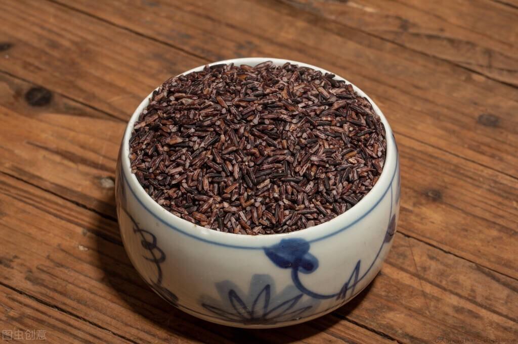 黑米不用泡直接蒸米饭能熟吗