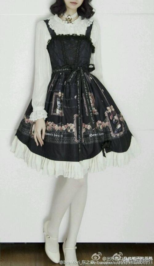参加追悼会穿什么衣服