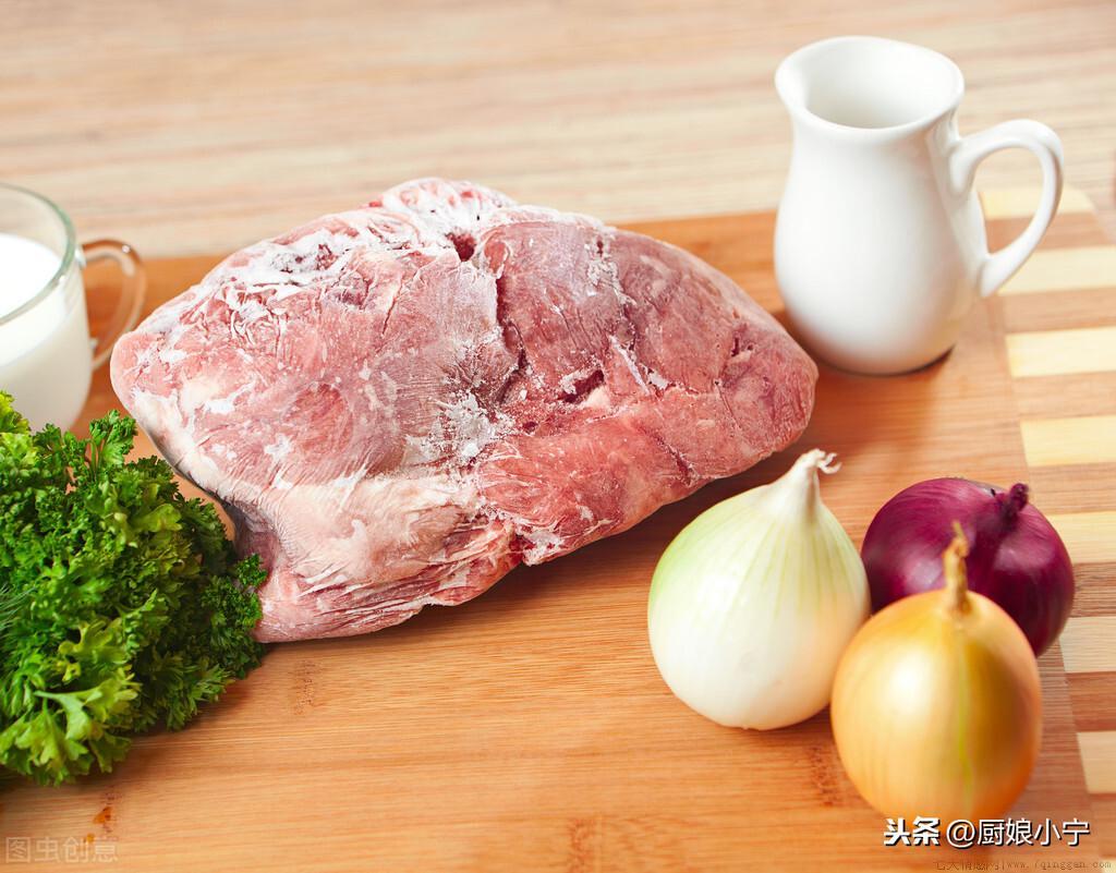 冰箱里的冻肉怎么快速解冻不影响口感小窍门