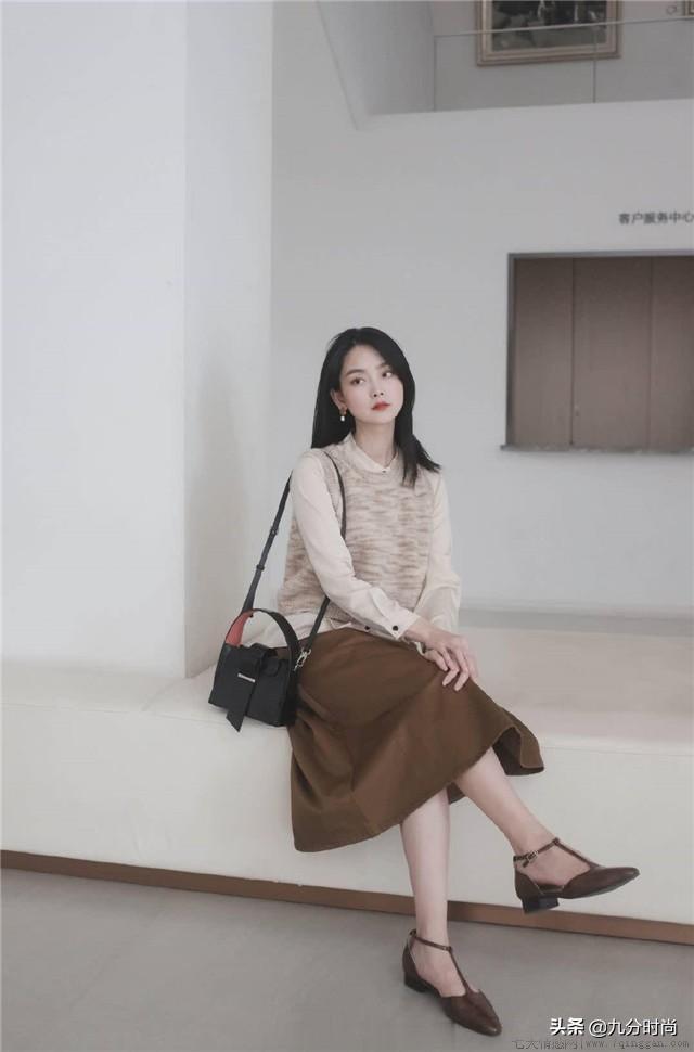 怎样穿衣搭配有气质女