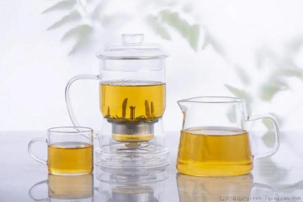 一天要喝多少毫升水最好