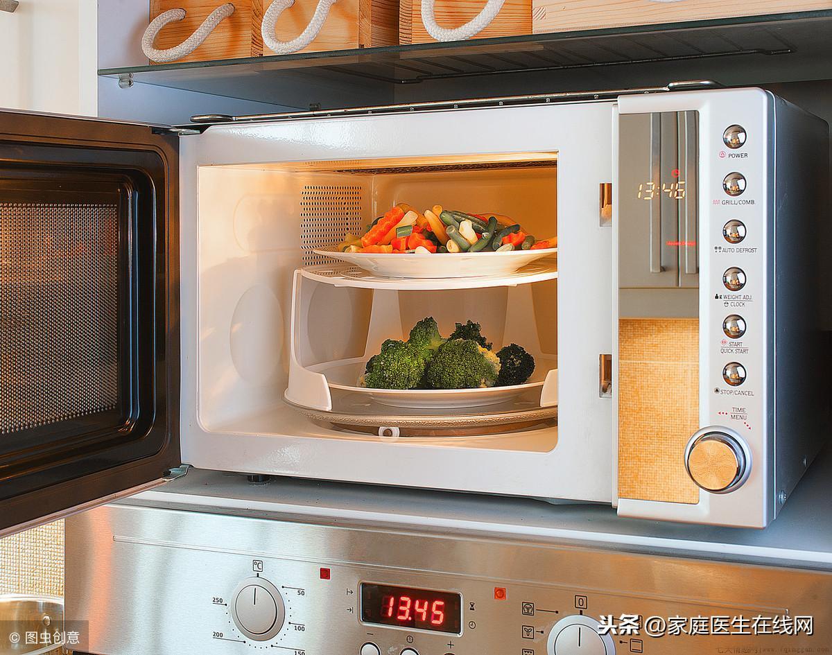 微波炉不能放什么材质的餐具图片