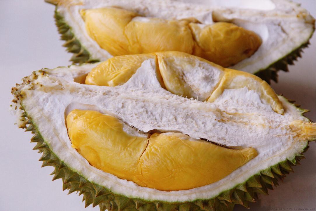 托曼尼榴莲和金枕头哪个好吃