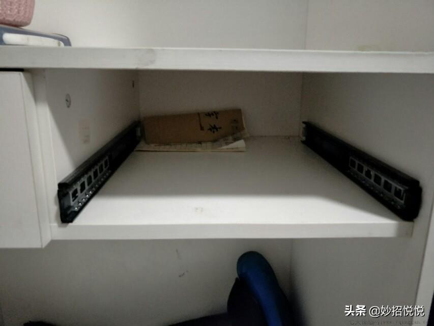 抽屉怎样从滑轨卸下来