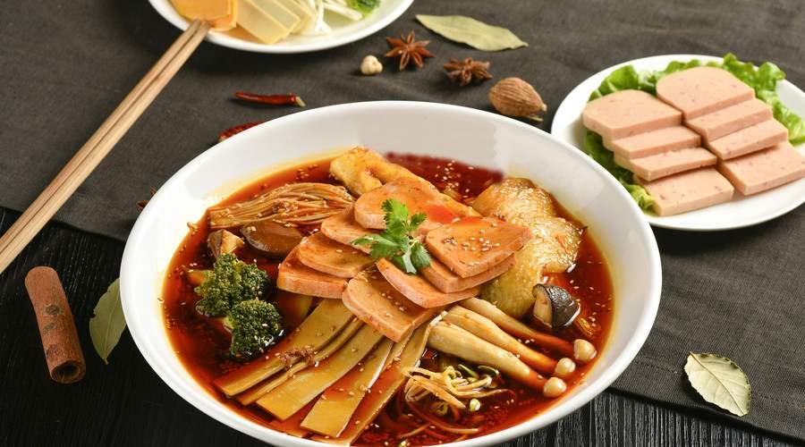一碗麻辣烫的热量大概是多少