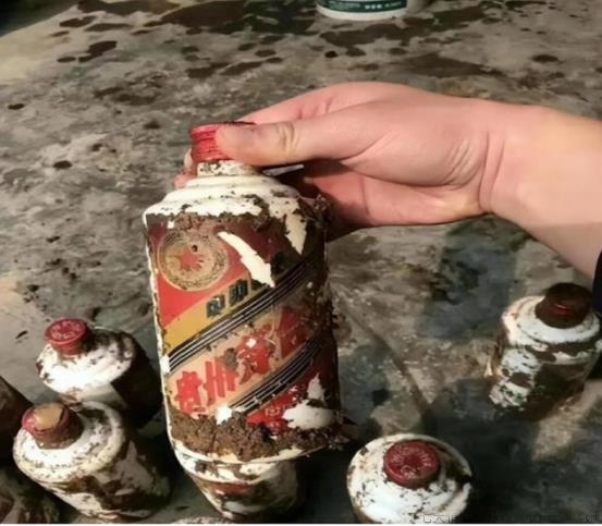 白酒放了20年还能喝吗