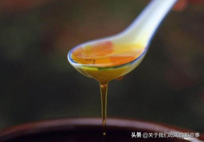 菜籽油颜色深的好还是浅的好