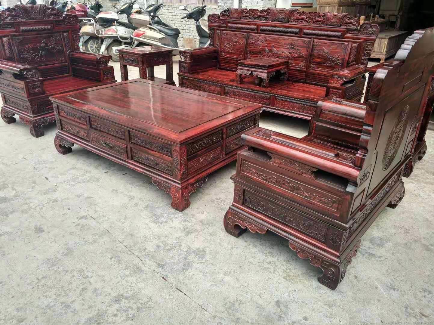 黄檀木家具属于什么档次（黄檀木家具的优缺点介绍）