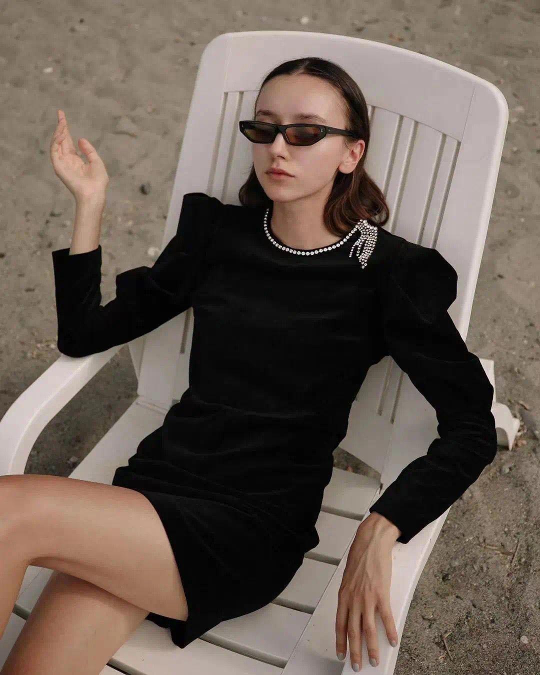 衣服流苏是什么意思（有一种时髦元素叫“流苏”）