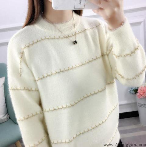 白色毛线衣服发黄怎么清洗才干净 清洗毛衣类的衣物方法及保养