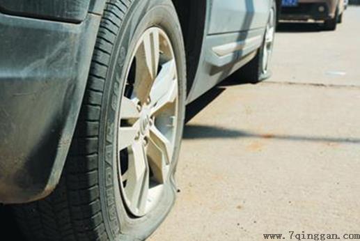 教你分辨汽车轮胎正反面 装反危险多多万万注意