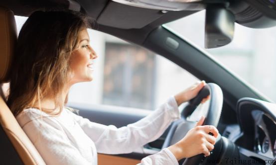 开车犯困别再只会掐大腿