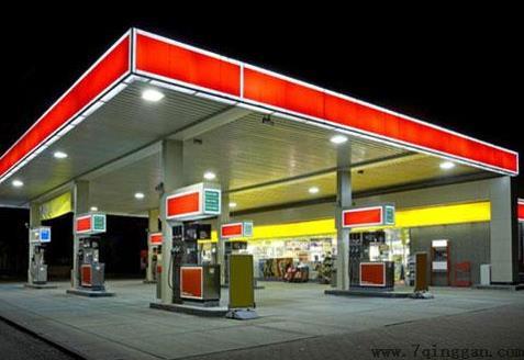 车子加了95号的油还能加回92的油吗？私人加油站的油能加吗对车有影响吗？