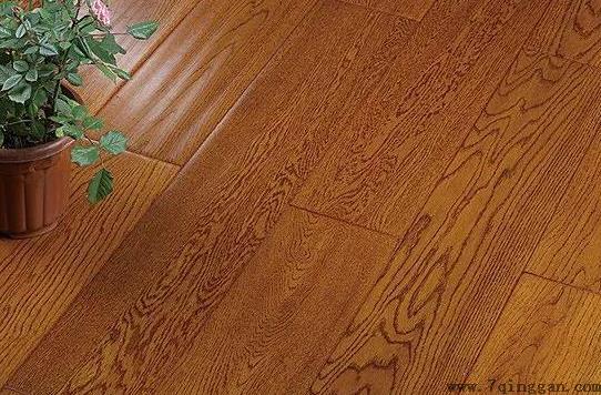 木地板能用地板清洁片吗？