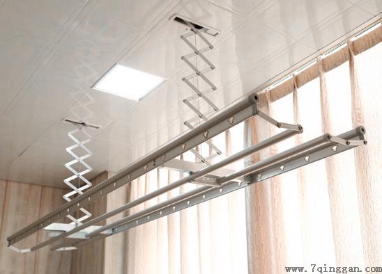 晾衣架装在哪里合适？