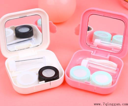 美瞳盒上的r和l是什么？