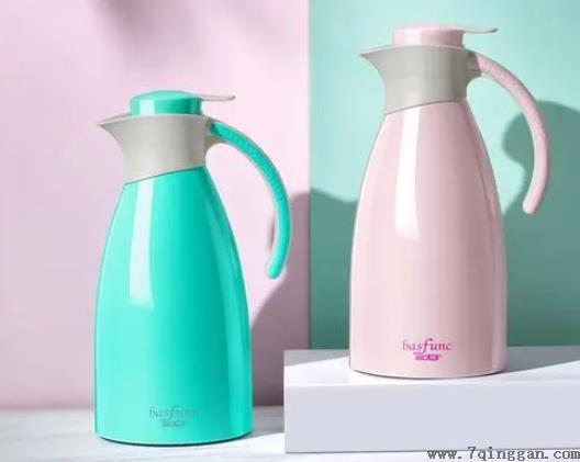 开水瓶里面的水垢太厚了水还能喝吗？