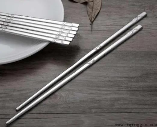 不锈钢筷子多久要换一次？
