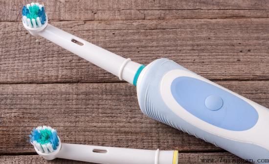 电动牙刷的日常维护经验 科学延长电动牙刷的使用寿命