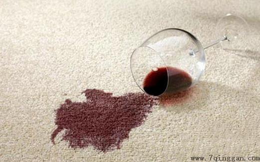 衣服沾到葡萄酒了怎么办？