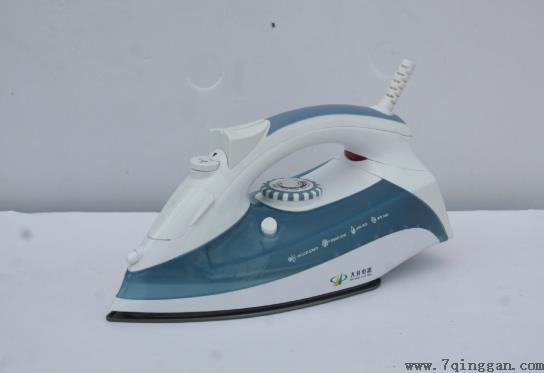 家用蒸汽熨斗哪种好？熨斗面板哪一种比较好？