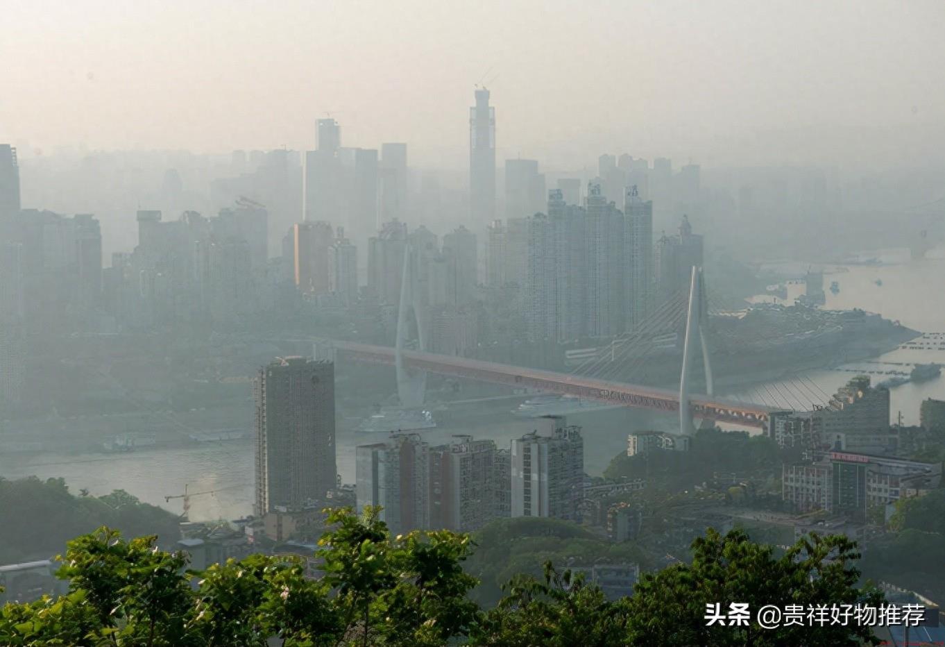世界公认的雾都是哪里