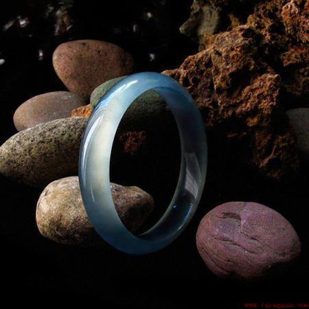 种水好的翡翠会越戴越透吗